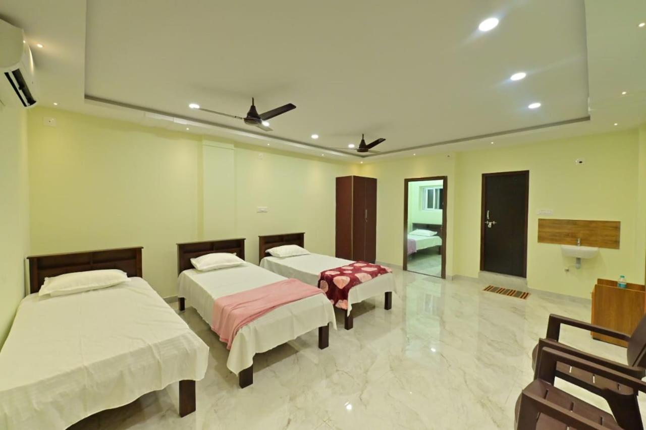 Gokula Homestay Subrahmanya Exterior foto