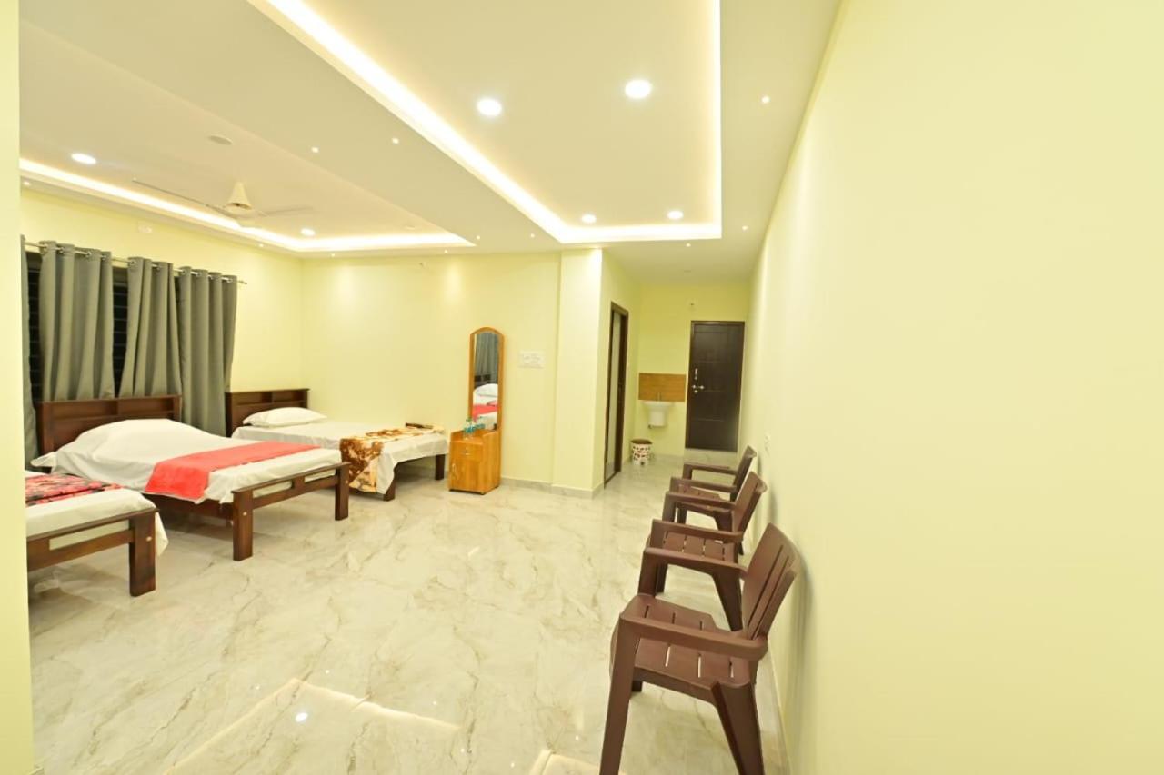 Gokula Homestay Subrahmanya Exterior foto
